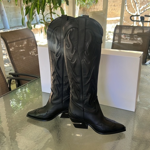 - Anine Bing Tania Western Boots - Picture 9 of 11